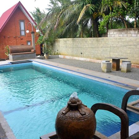 Ciel Star Anuradhapura Hotel Exterior photo