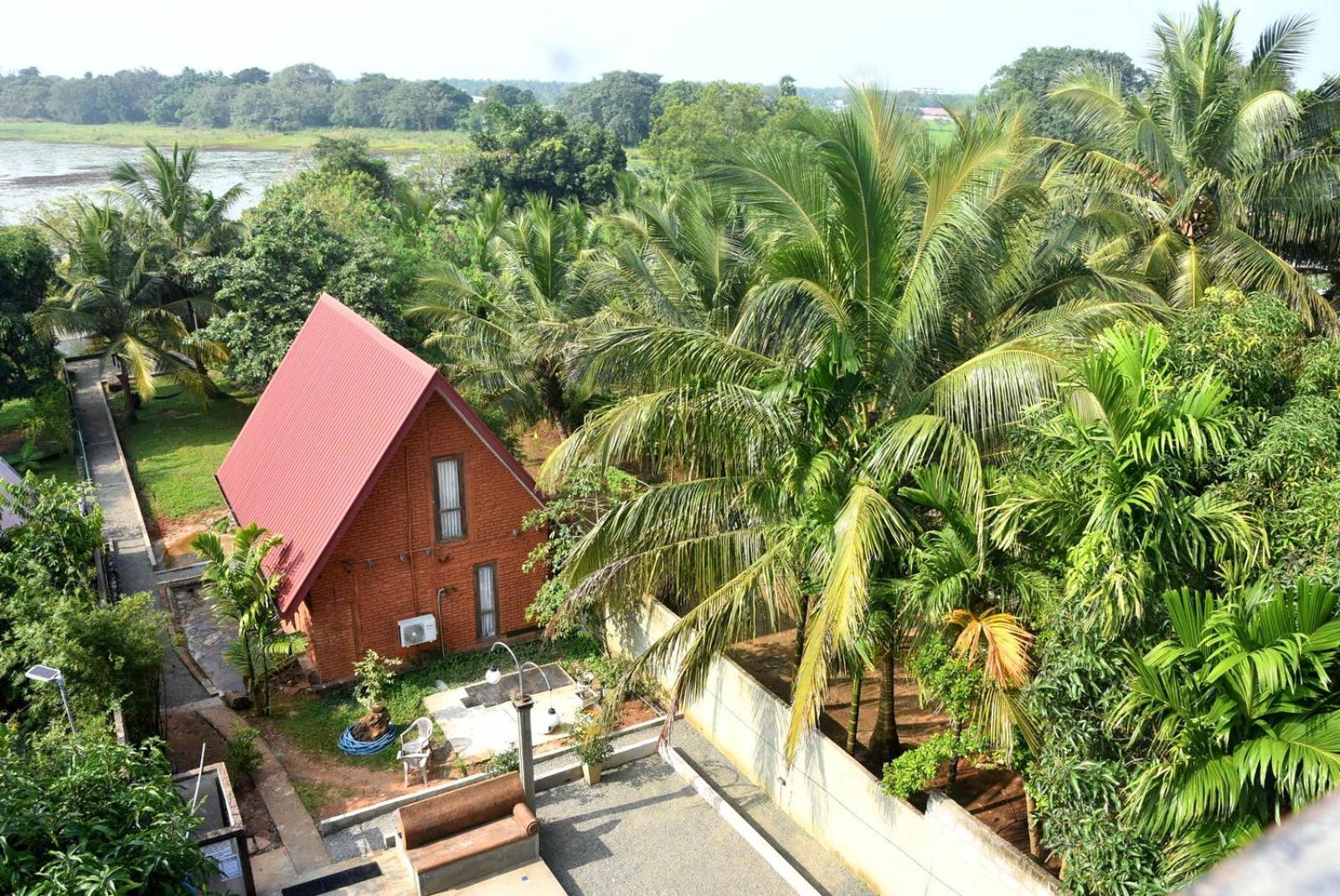 Ciel Star Anuradhapura Hotel Exterior photo