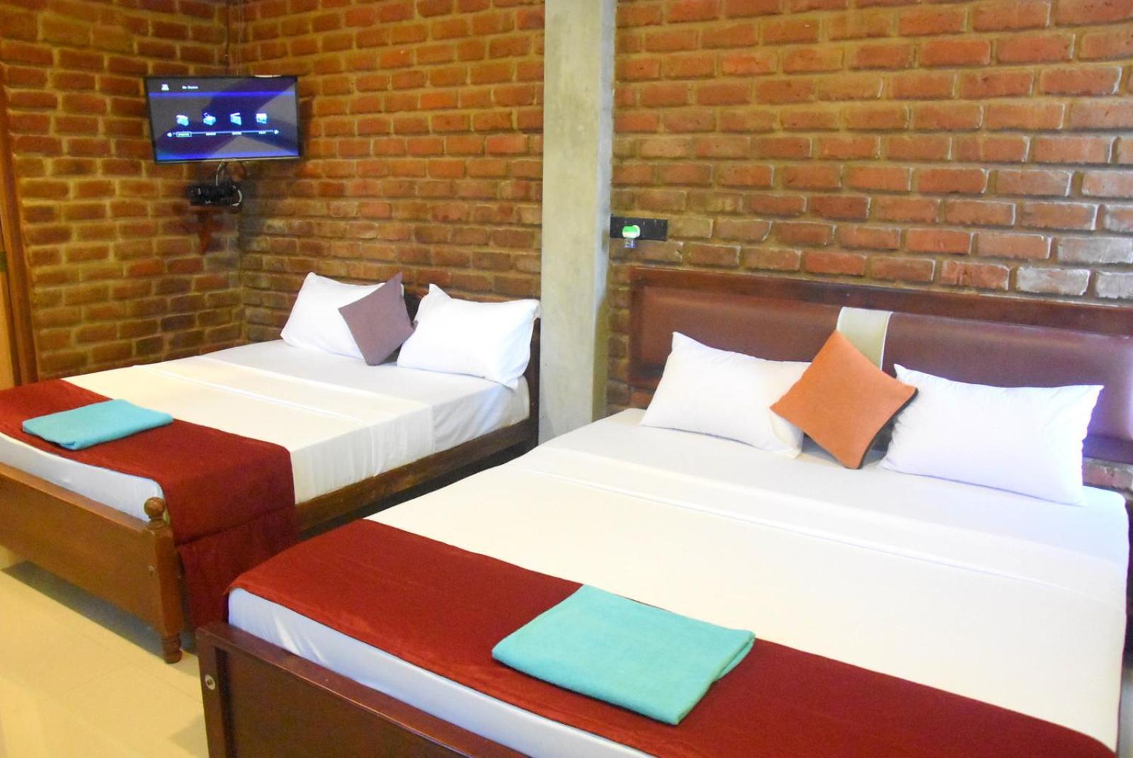 Ciel Star Anuradhapura Hotel Exterior photo