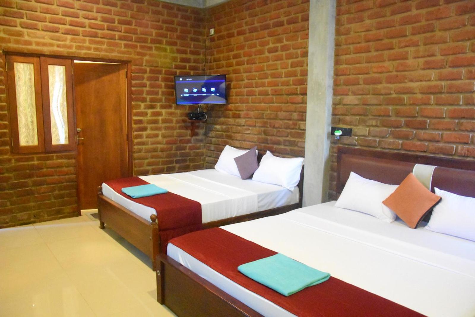 Ciel Star Anuradhapura Hotel Exterior photo