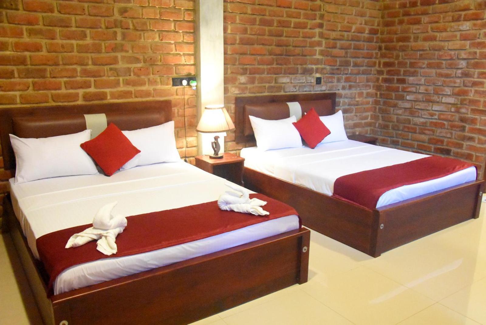 Ciel Star Anuradhapura Hotel Exterior photo