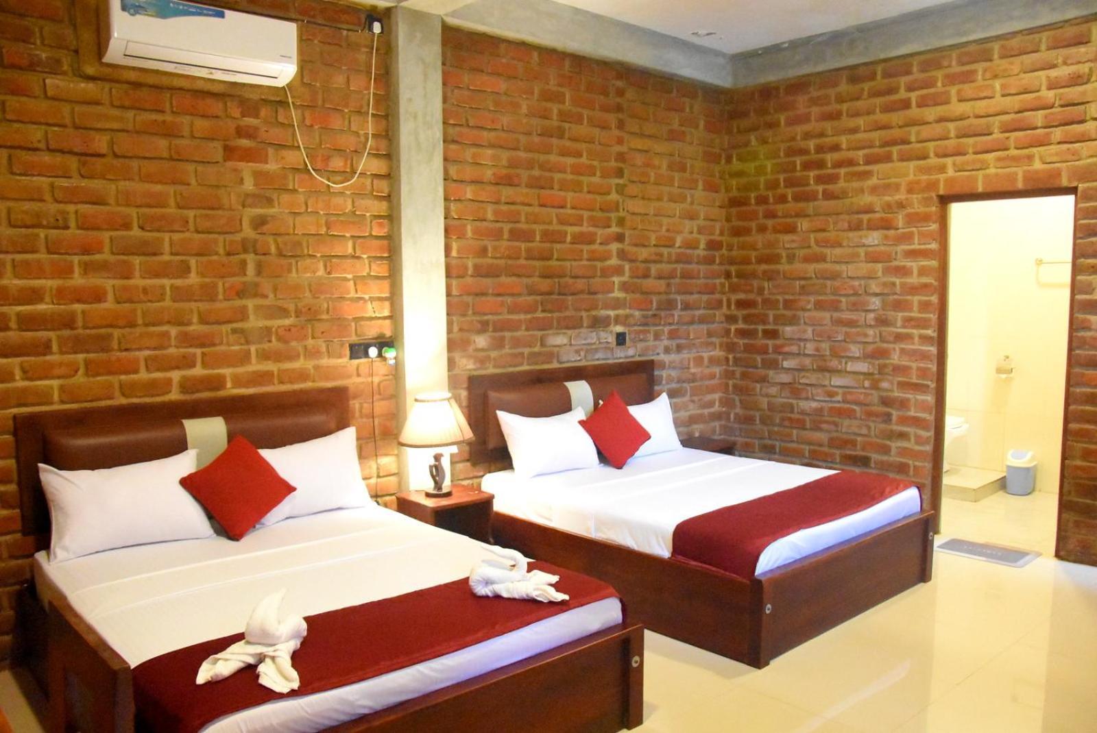 Ciel Star Anuradhapura Hotel Exterior photo